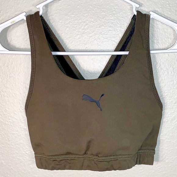 Puma Other - Puma Green Seamless Cross Back Sports Bra - Size Medium